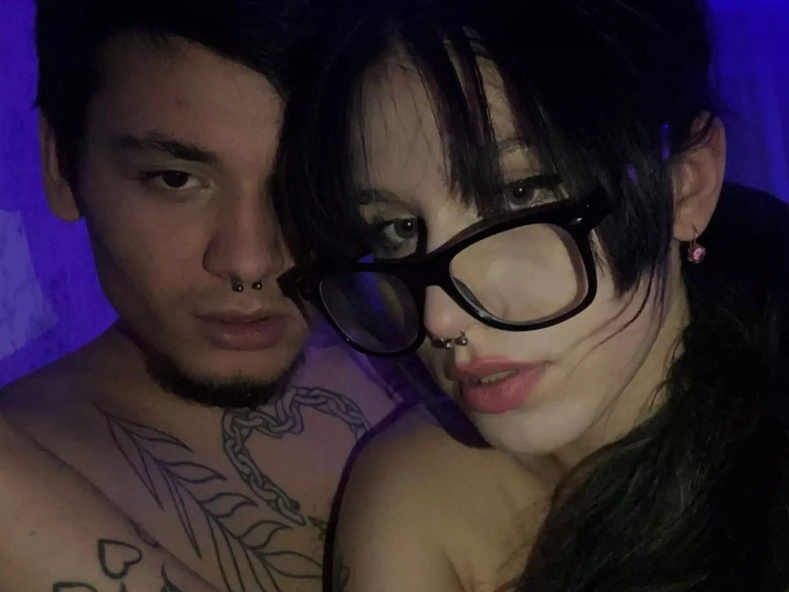 AmeliaandMark livejasmin