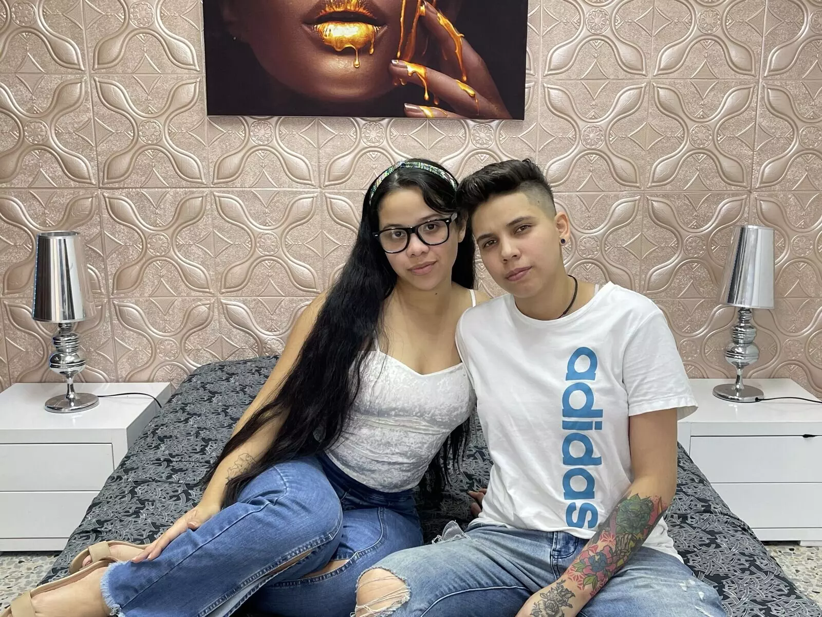 KendallAndLory livejasmin