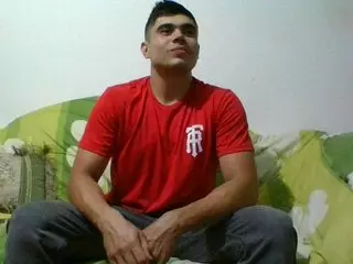 RonnieGarzon livejasmin